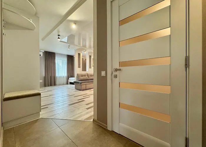 Apartpoltava Розкішна Студія З Кутовою Ванною, 1-Й Будинок Біля Корпусного Парку, Панорамний Балкон