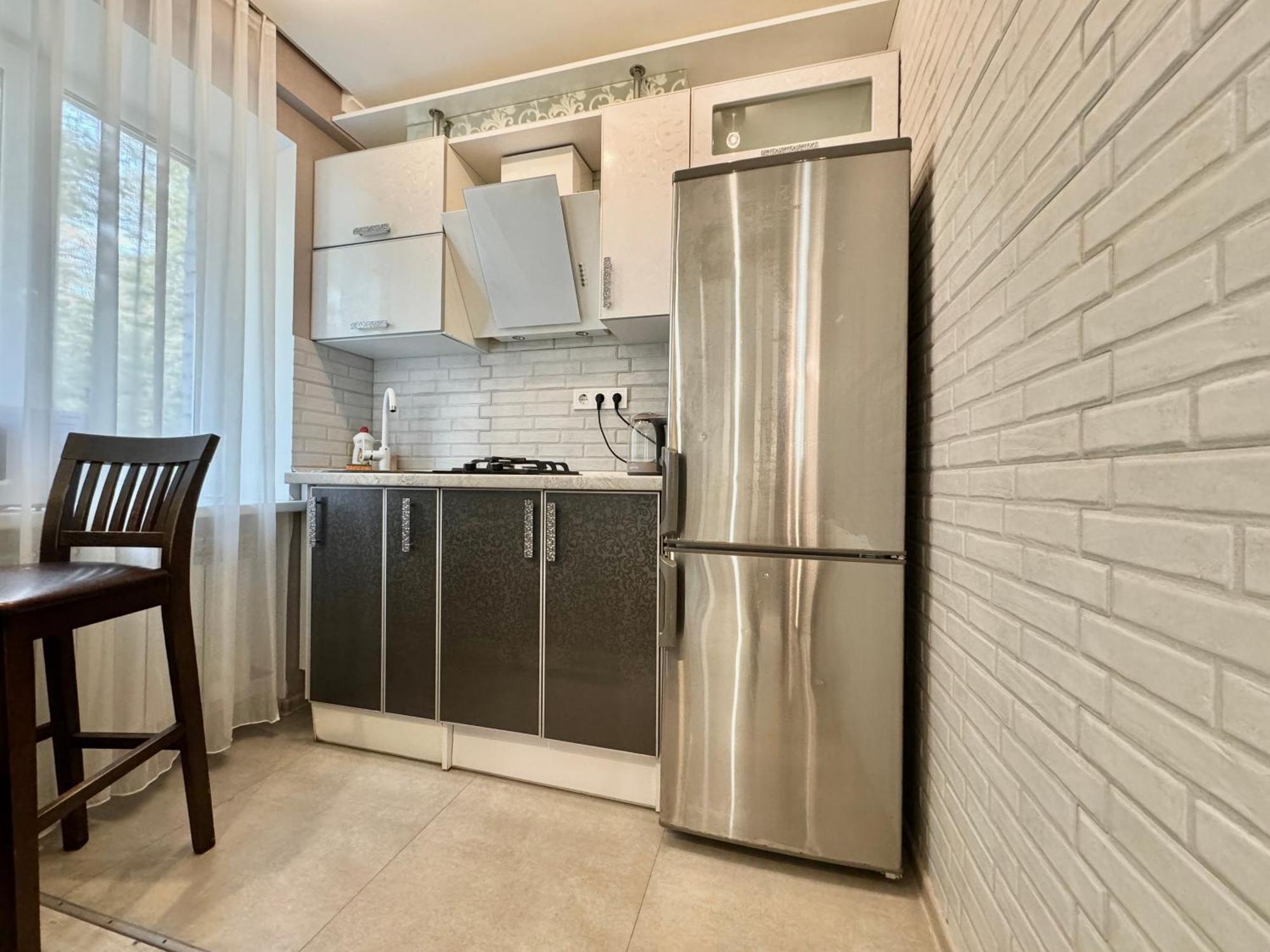 Apartpoltava розкішна студія з кутовою ванною, 1-й будинок біля корпусного парку, панорамний балкон *